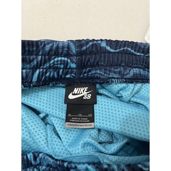 Nike SB Shorts Swirl Sunday Skate Boarding Basketball Size XL - Picture 10 of 13